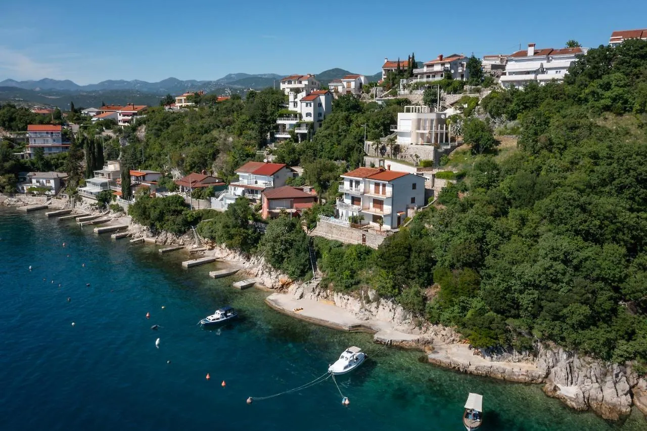 Apartments Viky Kraljevica Croazia